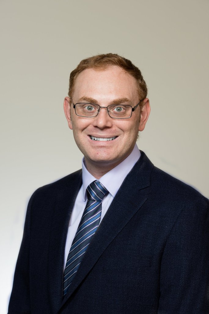 Dr. Erez Nosrati - Periodontist in La Jolla